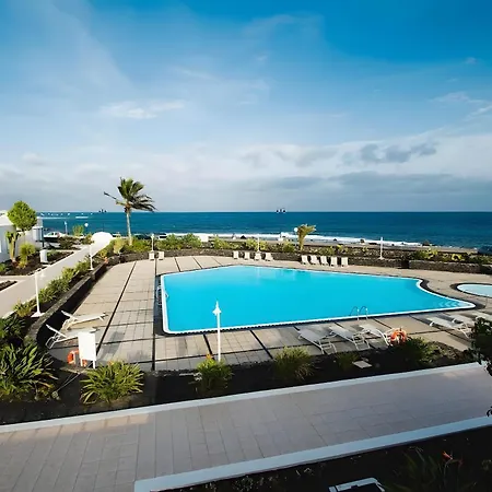 12 - Caleta Campos